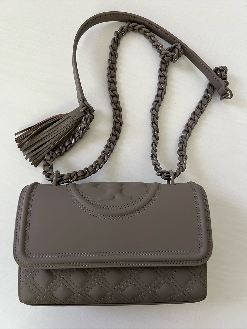 Tory Burch Fleming Crossbody Bag – Taupe/Gray